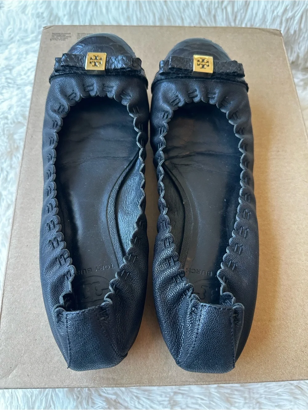 Tory Burch Eddie Black Leather Ballet Flats Gold Logo Size 8 Comfort Office